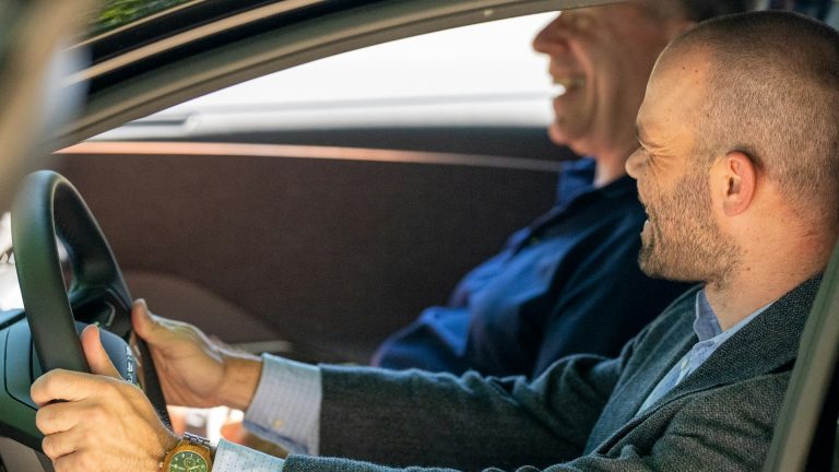 Combien coûte la formation de moniteur d&rsquo;auto-école ?